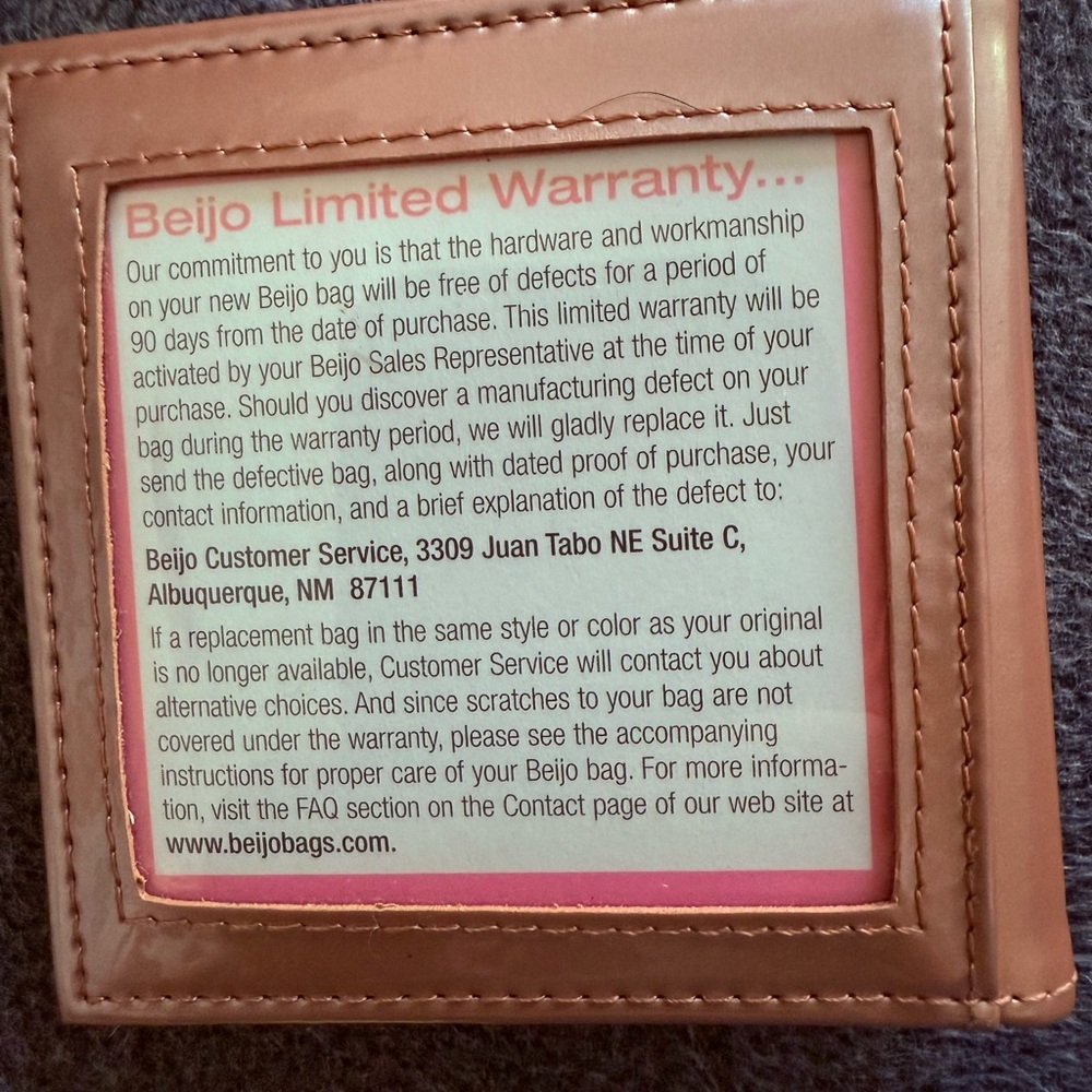 Beijo Handbag Pearlescent Pink Vegan EUC - Picture 11 of 16